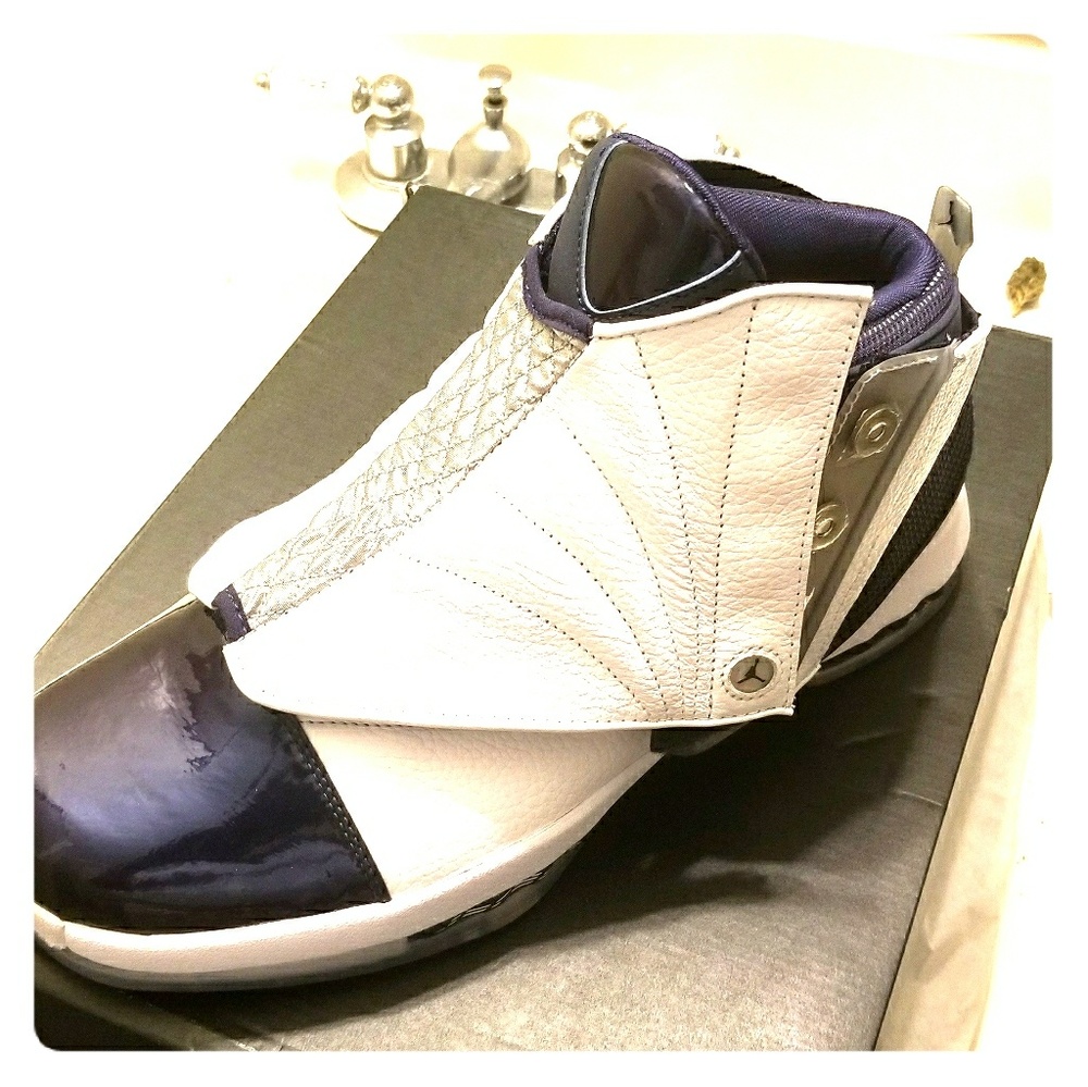 Jordan Retro 16